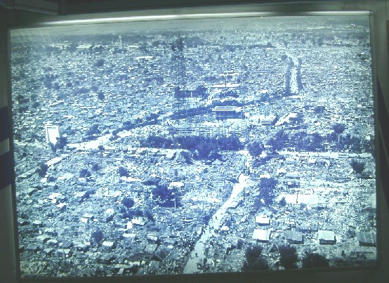 03042325.JPG (119696 バイト)